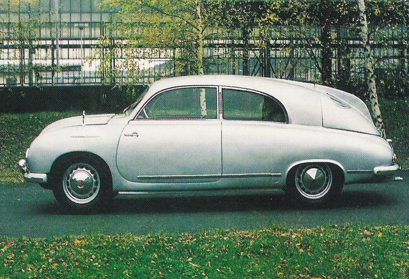 Tatra 600